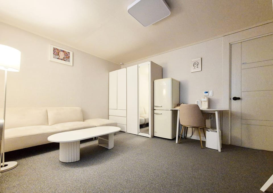 Living room, Seating area, wardrobe