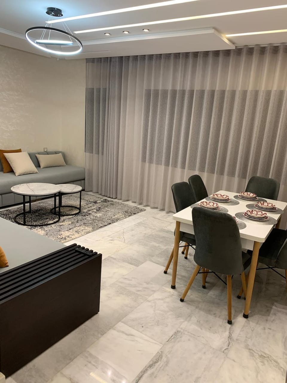 Living room, Dining area
