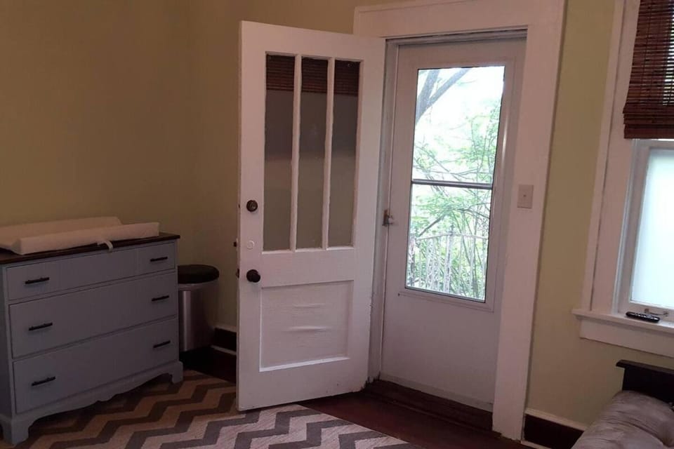 The Red Rooster Bungalow House in Asheville