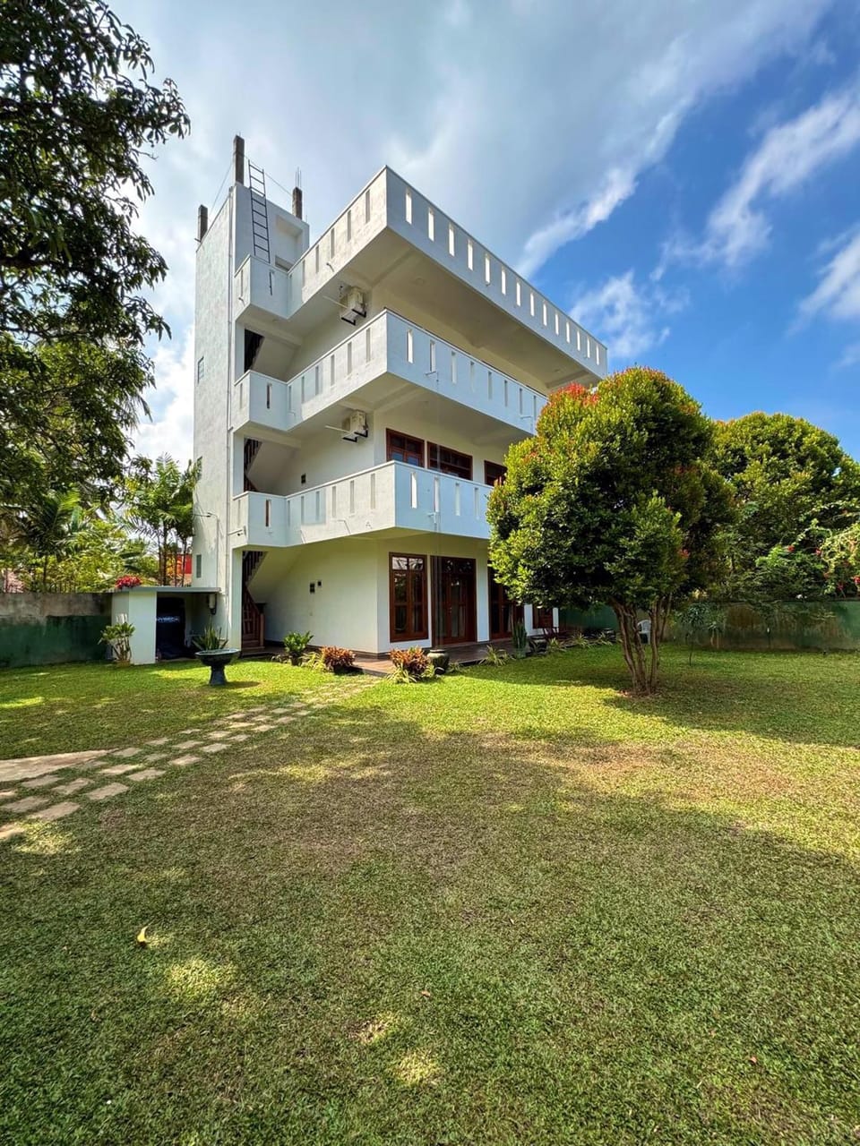 Property building, Day