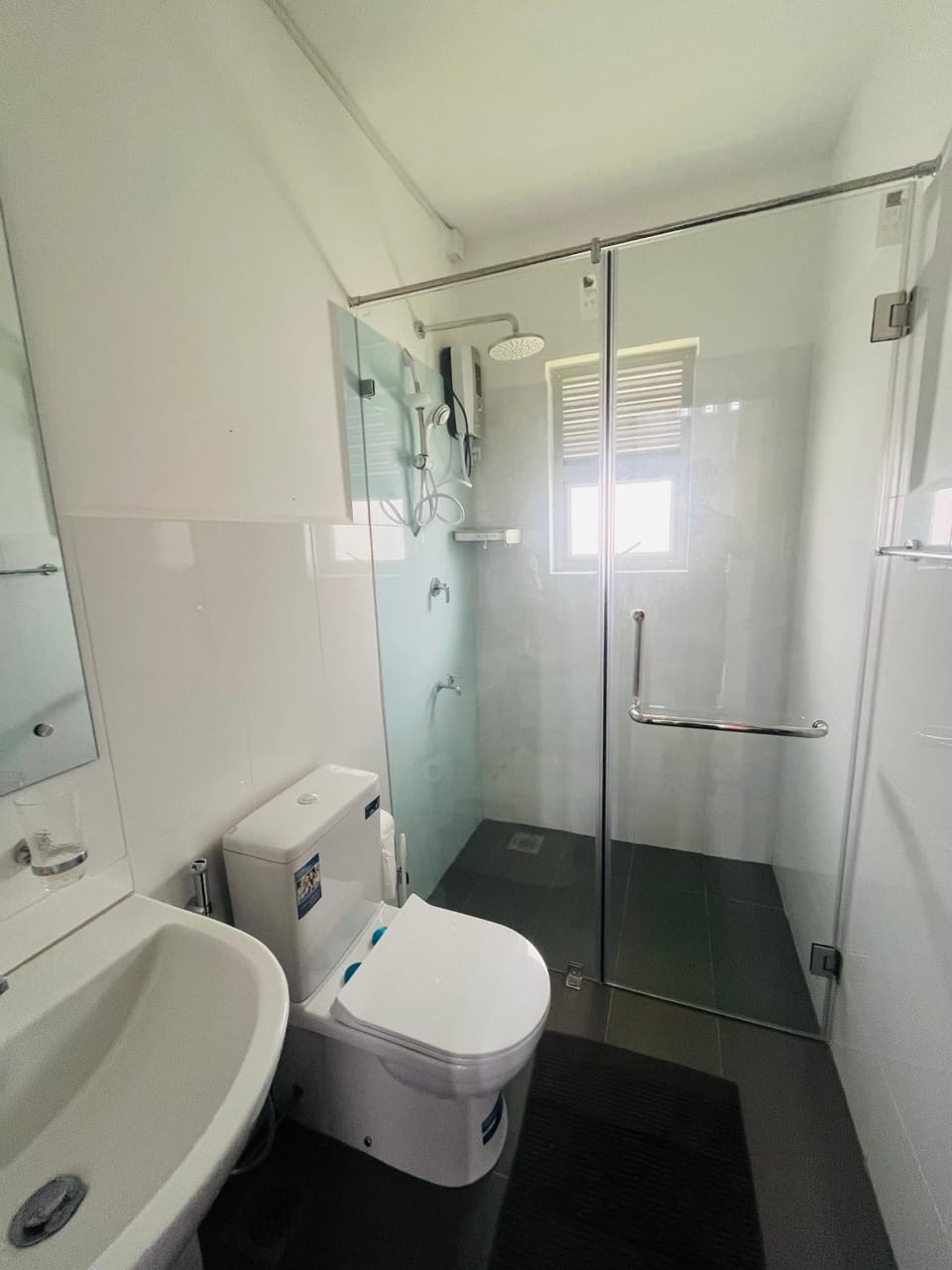 Celestial Negombo Resort Transit Stopover Villa 85 Villa in Negombo