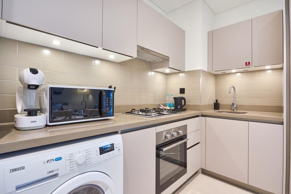 oven, kitchen