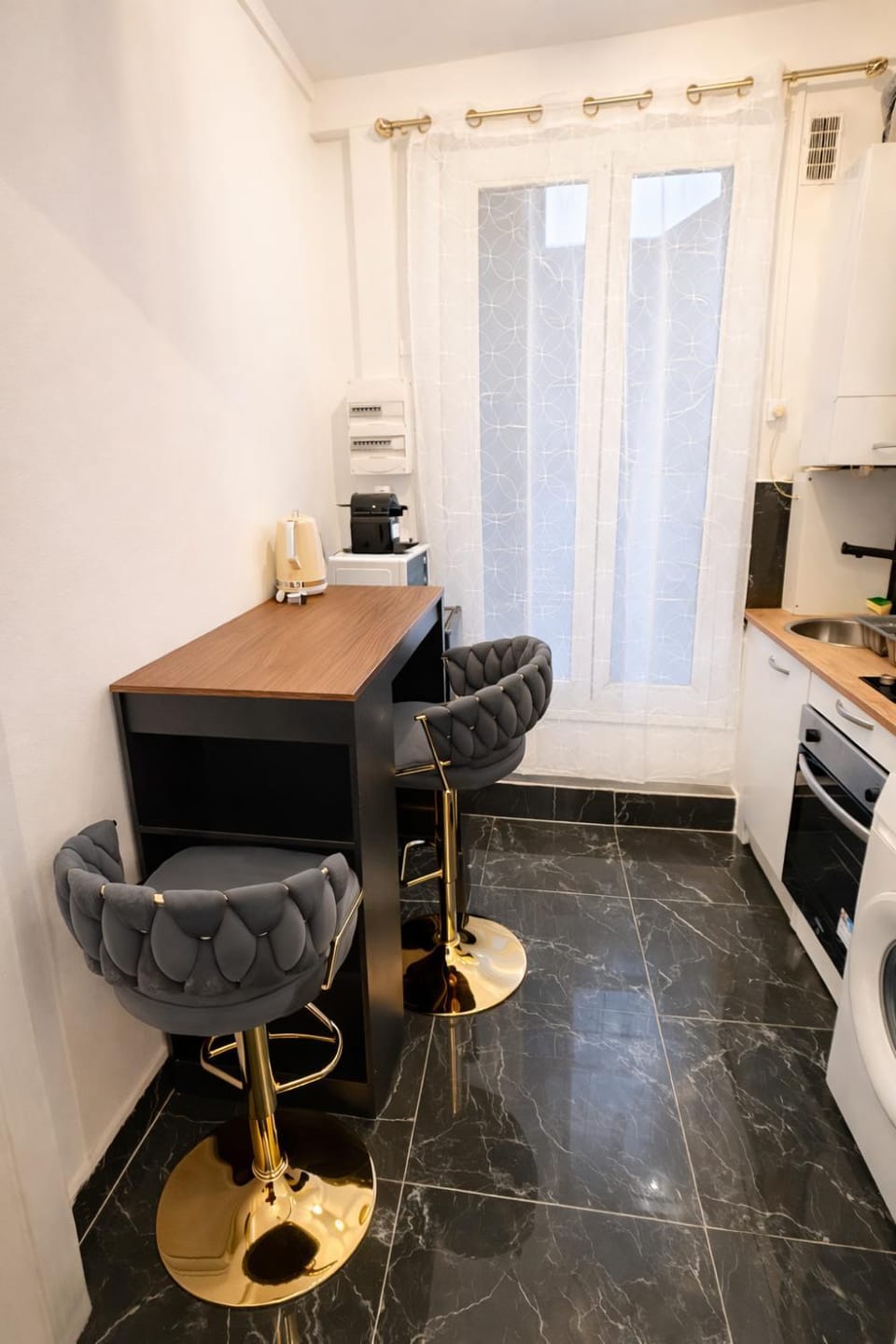 Holyguest Résidence Apartment in Drancy