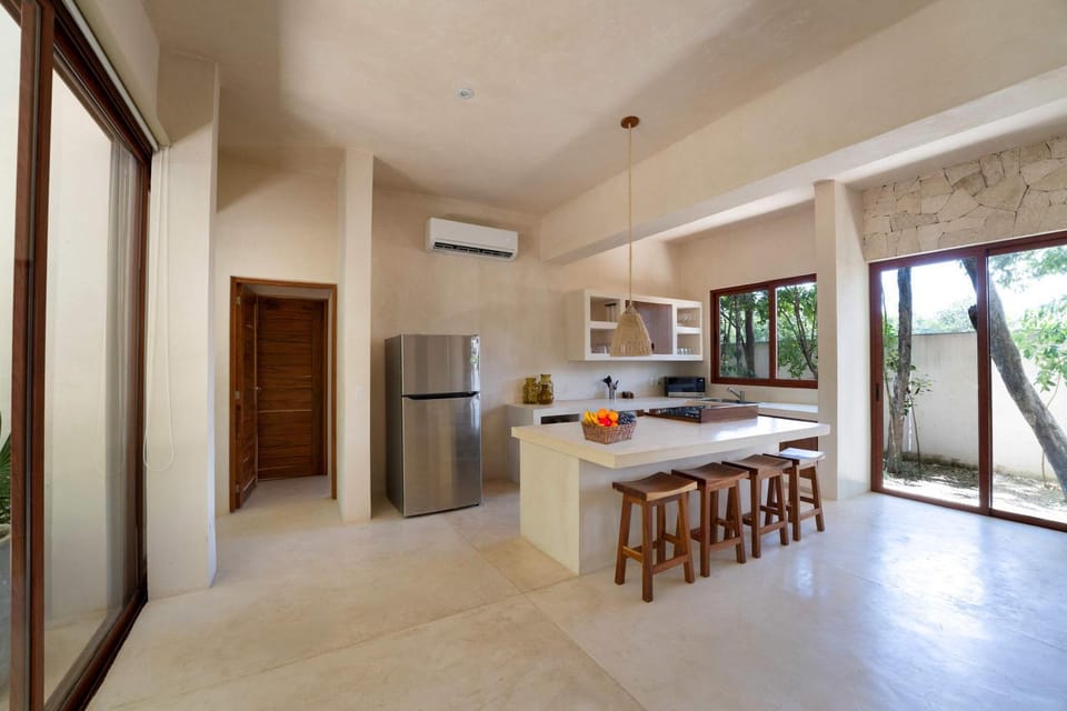 Luxe Ground-Floor 3BR Jungle Retreat with Plunge Pool House in Tulum