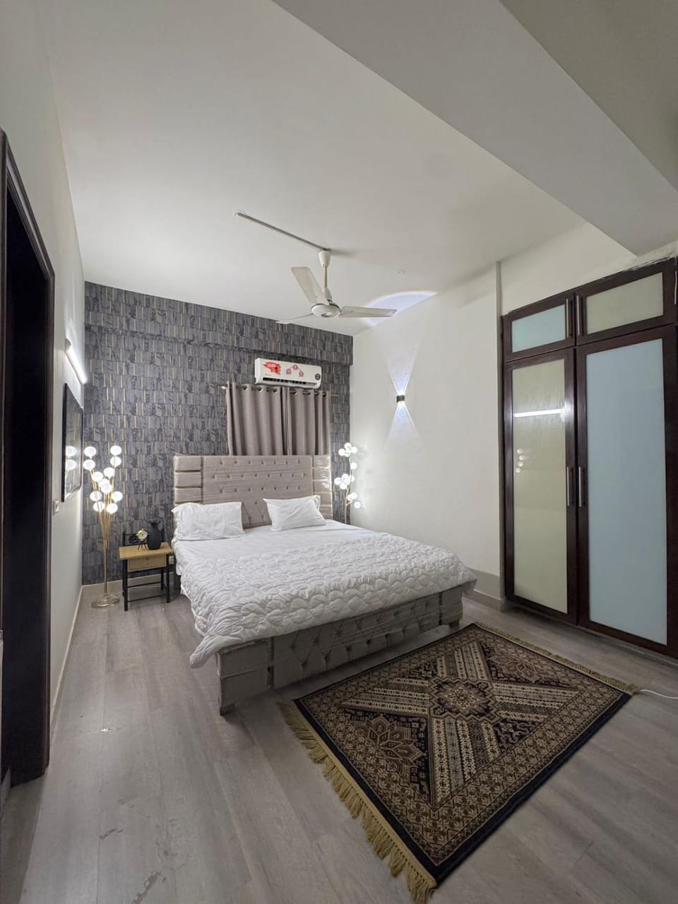 Park Avenue Apartment in Islamabad Capital Territory