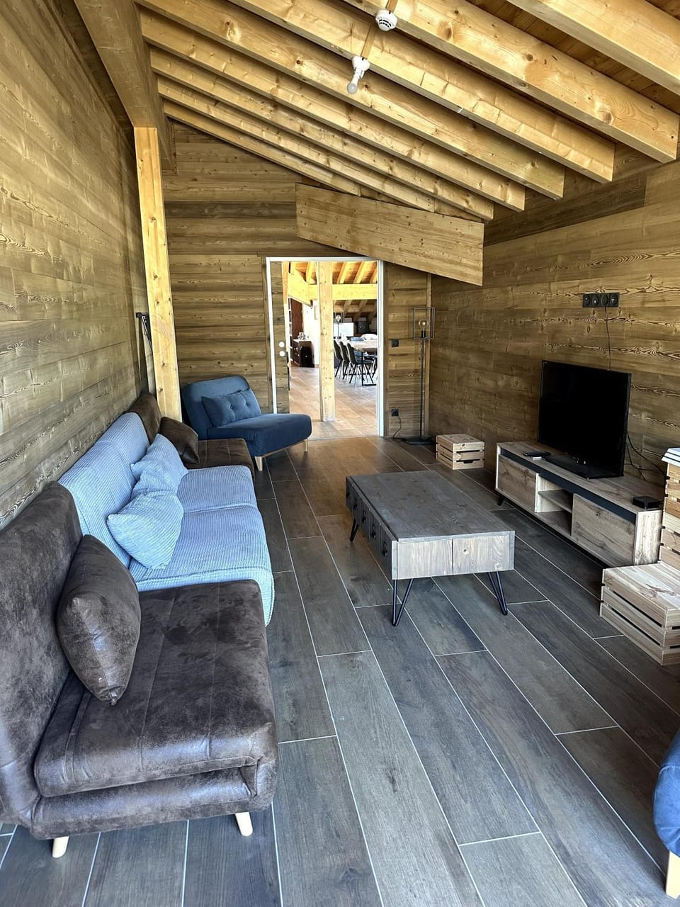 Property building, Living room