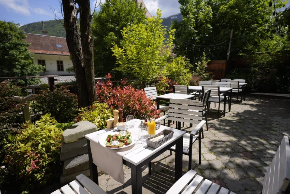 Restaurant/places to eat, Breakfast
