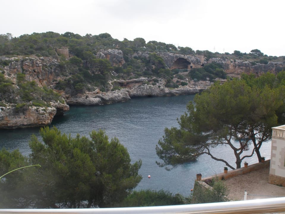 Hostal Can Jordi Bed and Breakfast in Cala Figuera