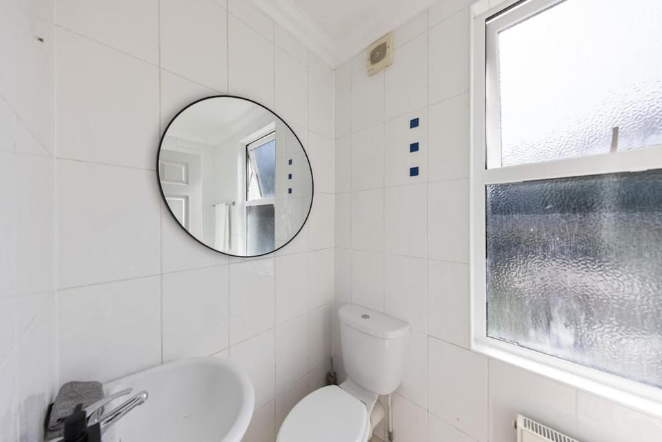 Toilet, Bathroom