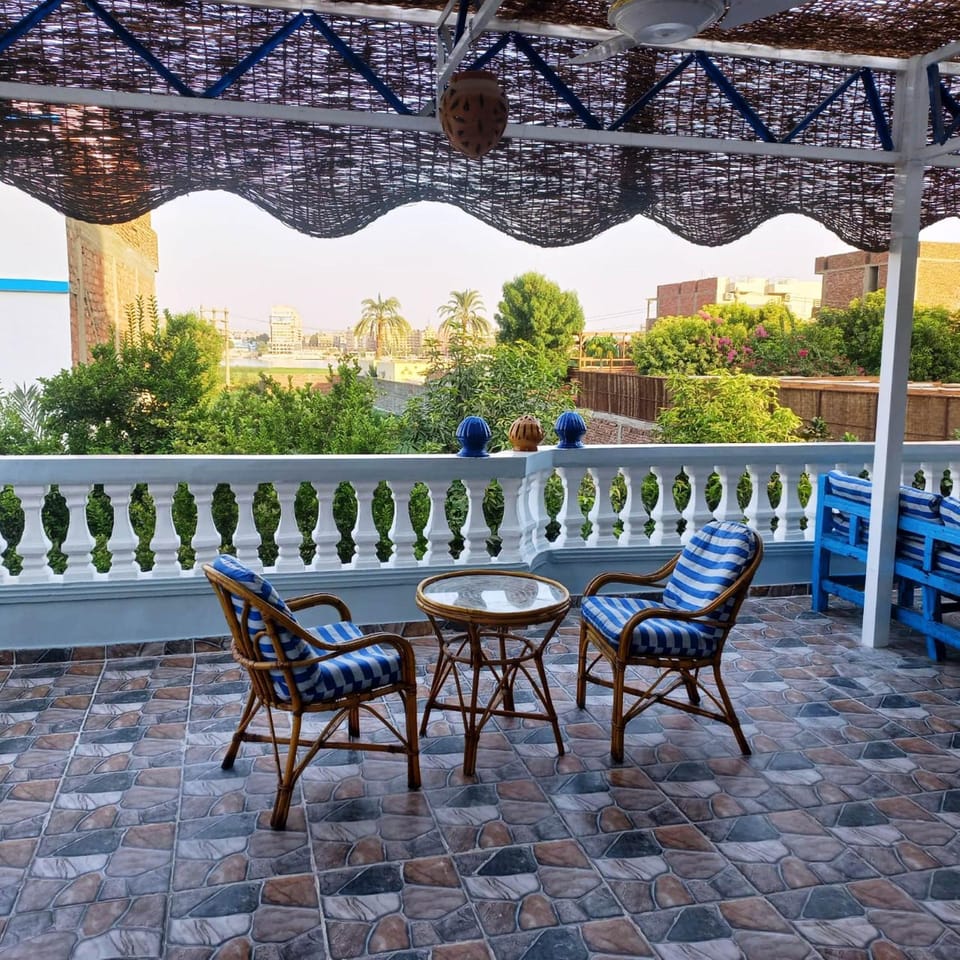 Balcony/Terrace, Dining area
