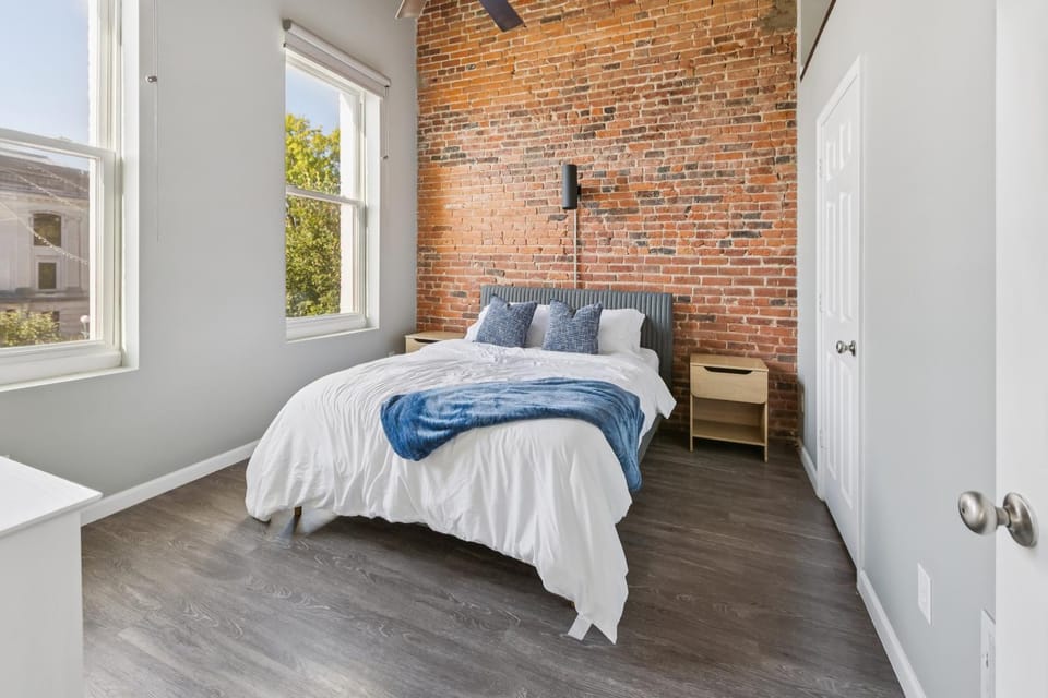 Rustic-Industrial Loft with Courthouse Views apts Apartment in Bloomington