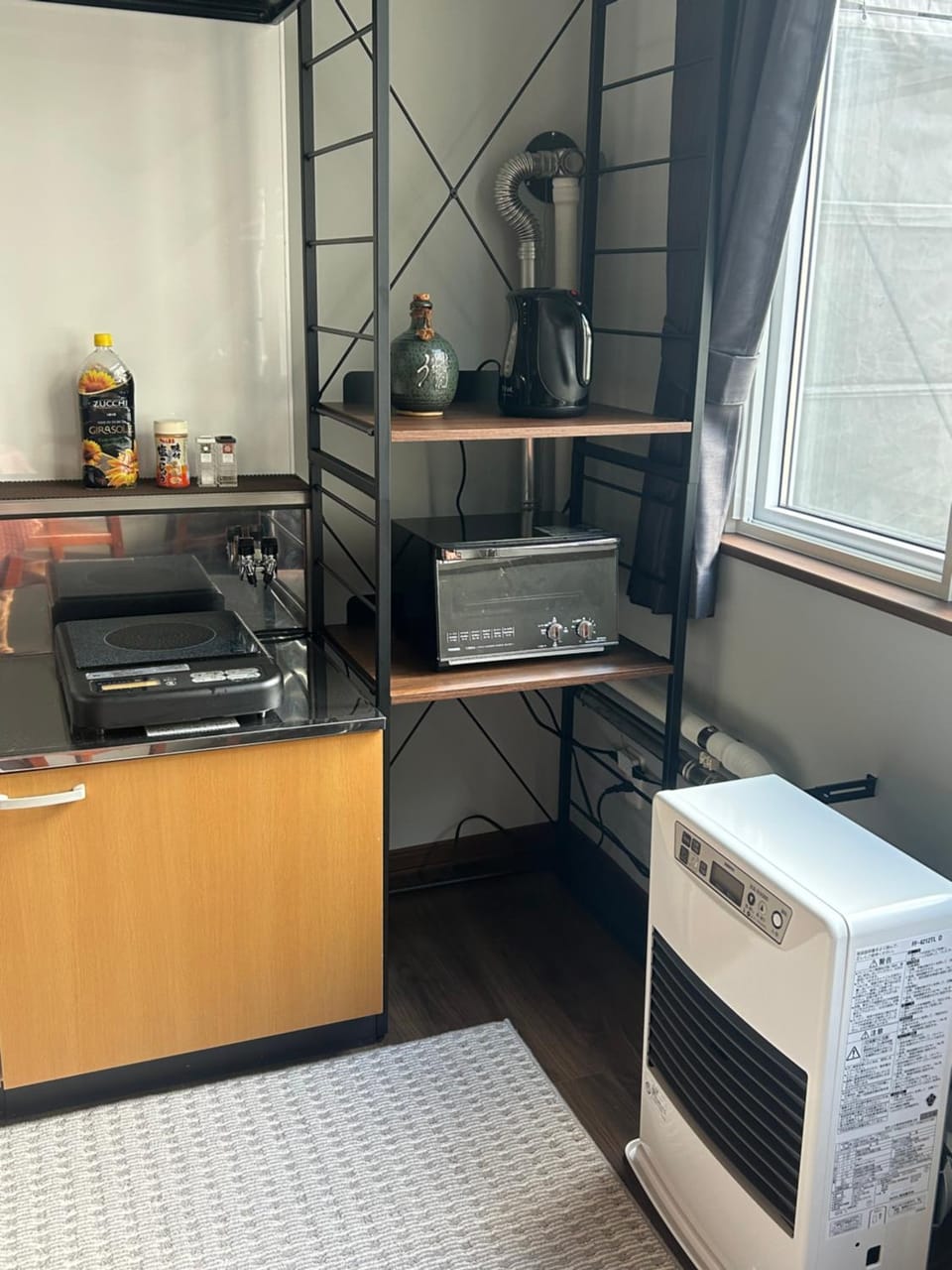 stove, toaster