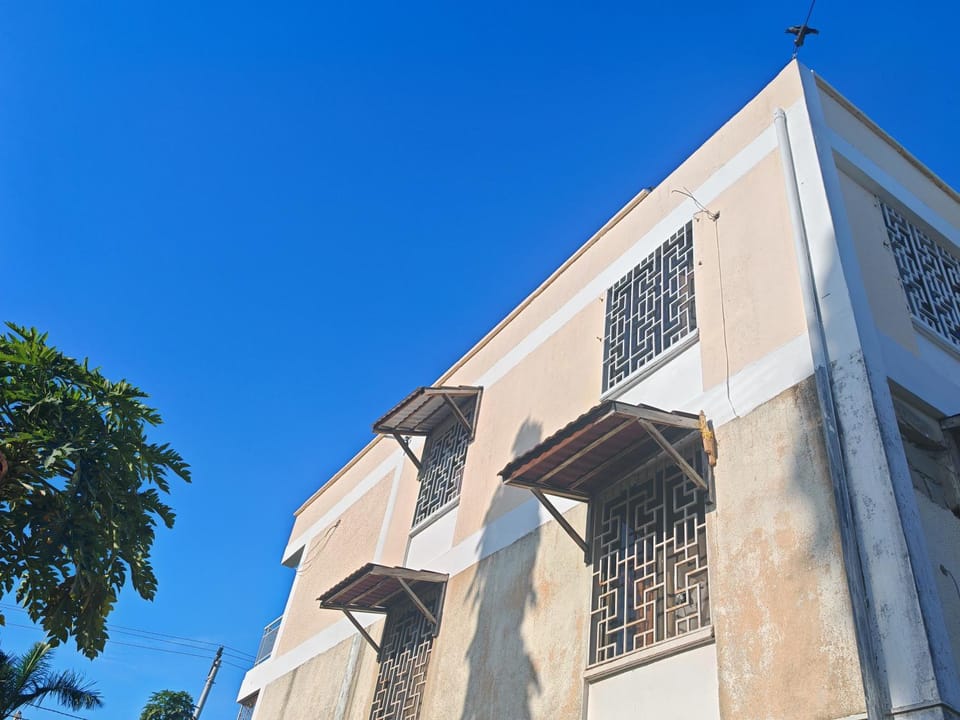 Hostel Private Room Apartment in City of Dar es Salaam