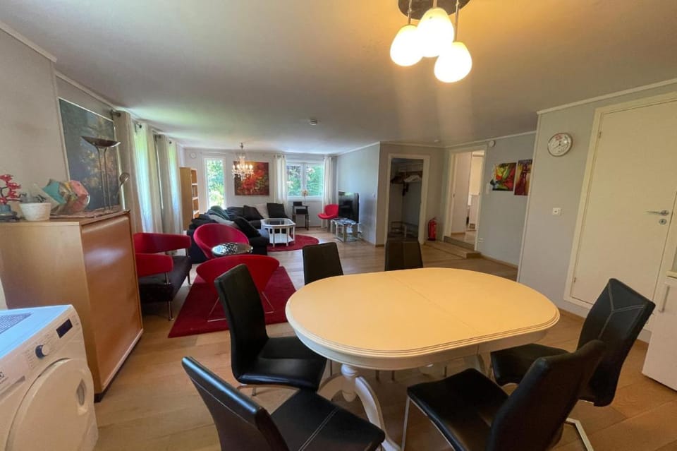 Spacious apartment with 4 bedrooms Apartment in Norway