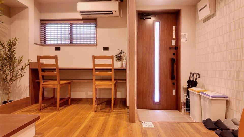 Facade/entrance, Living room
