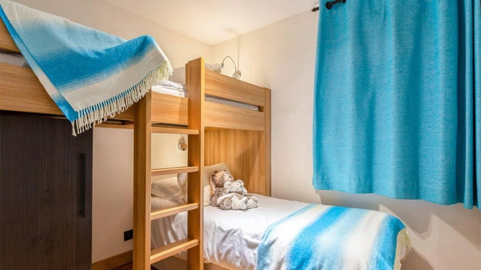 Résidence les Armaillis avec SPA - 4 étoiles - 8 personnes - ASAI210-7-1 Apartment in Haute-Savoie