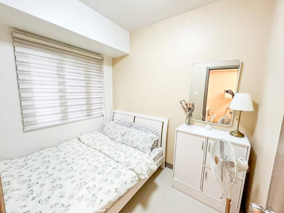 Staycation in Manila Apartment in Pasay