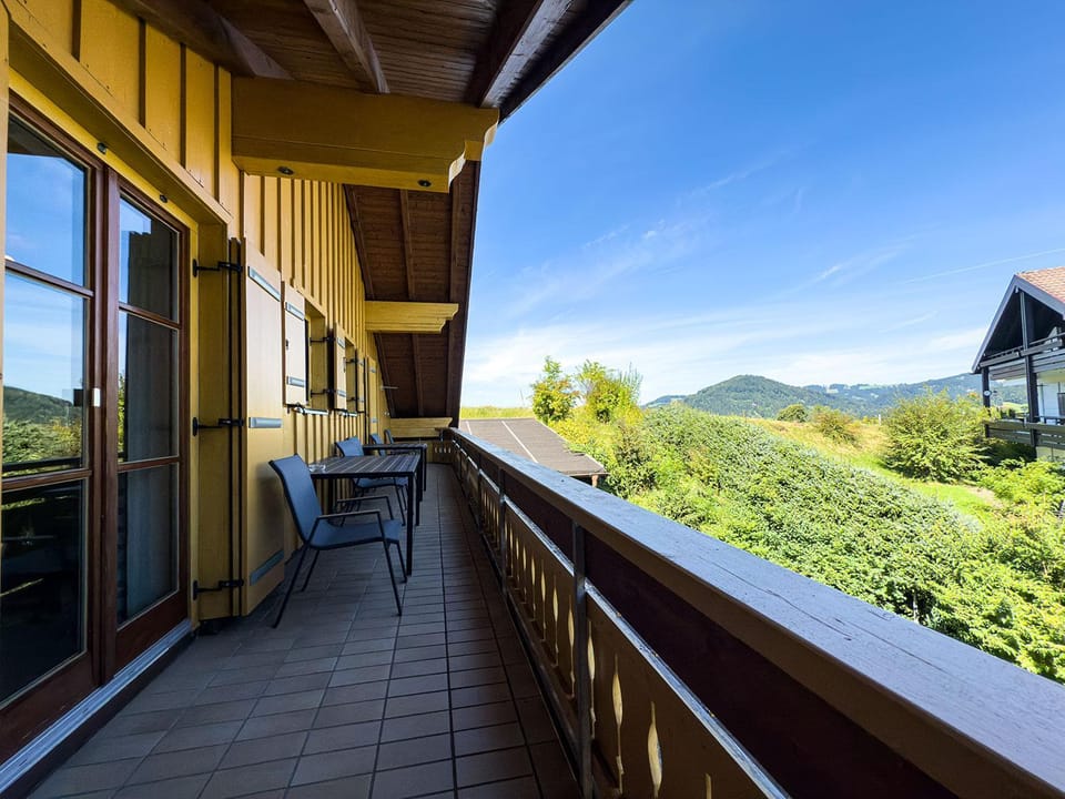 Landhaus Steibis - FEWO 4 Gipfel Apartment in Oberstaufen