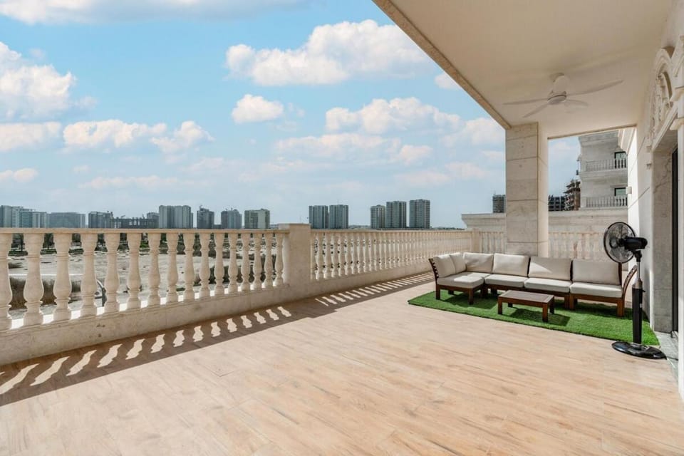 Elegant 2Bhk Panorama Apartment House in Dubai