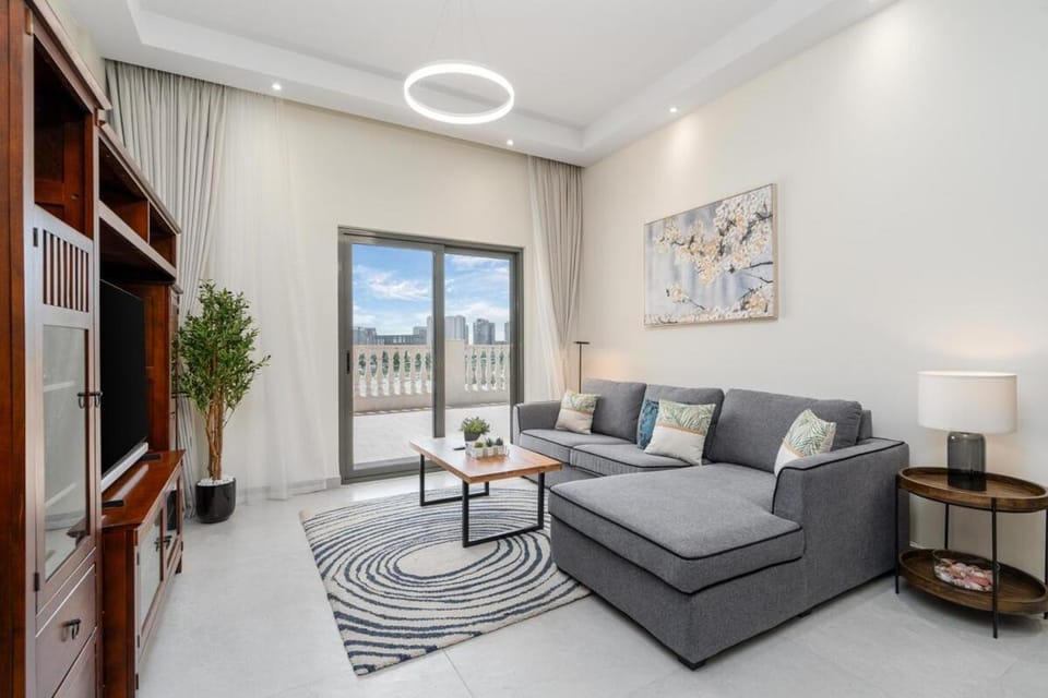 Elegant 2Bhk Panorama Apartment House in Dubai