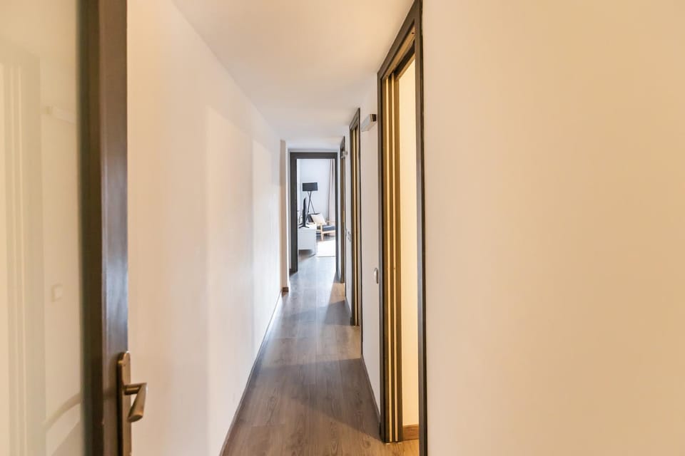 64IND1131 - Apartment with balcony Apartment in Barcelona