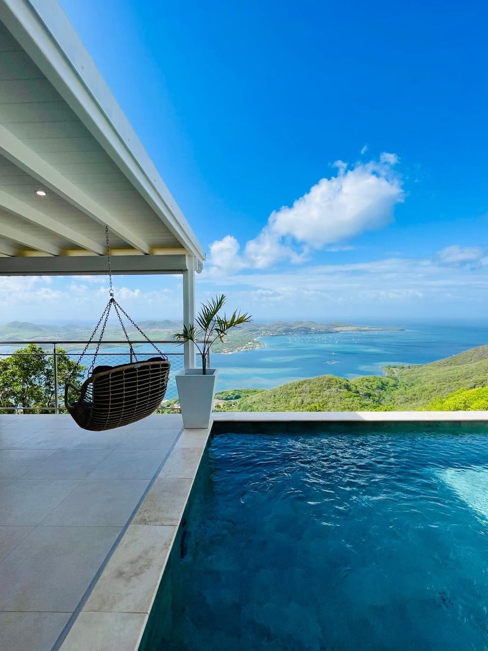 Pool view, Swimming pool, kitchen