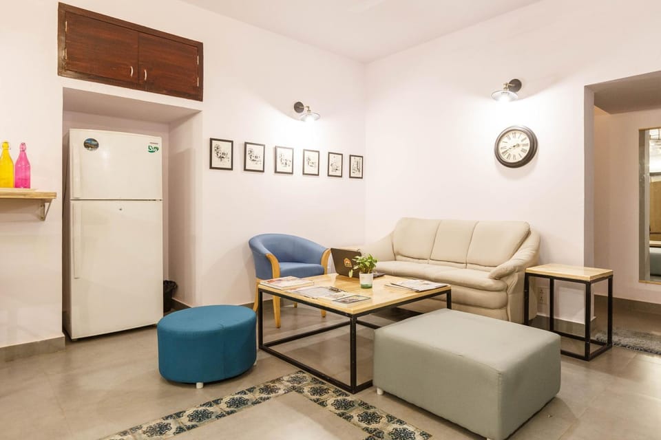 Lobby or reception, Seating area