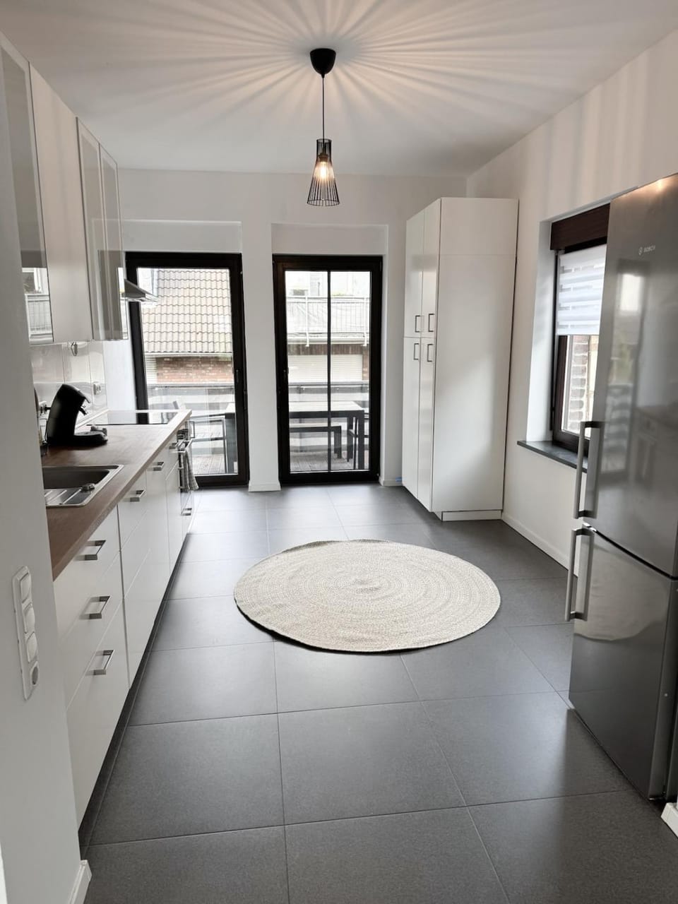 Kitchen or kitchenette, oven, stove