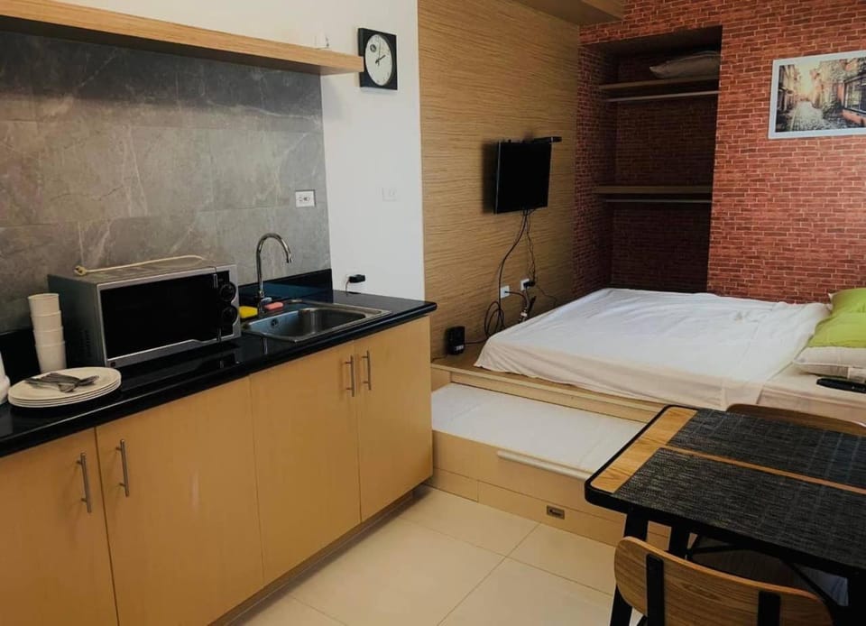 Staycation grass residences sm north qc Apartment in Quezon City
