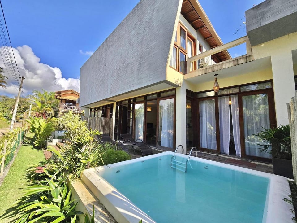 Facade/entrance, Swimming pool, Swimming pool