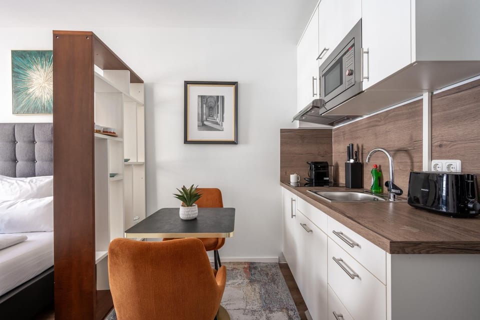 Coffee/tea facilities, Kitchen or kitchenette