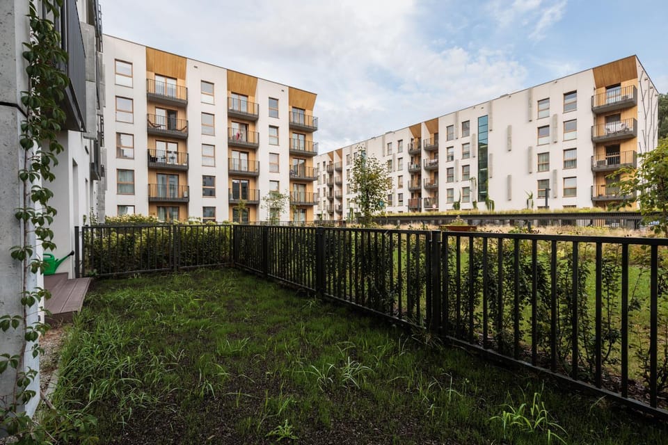 Property building, Garden, Garden view