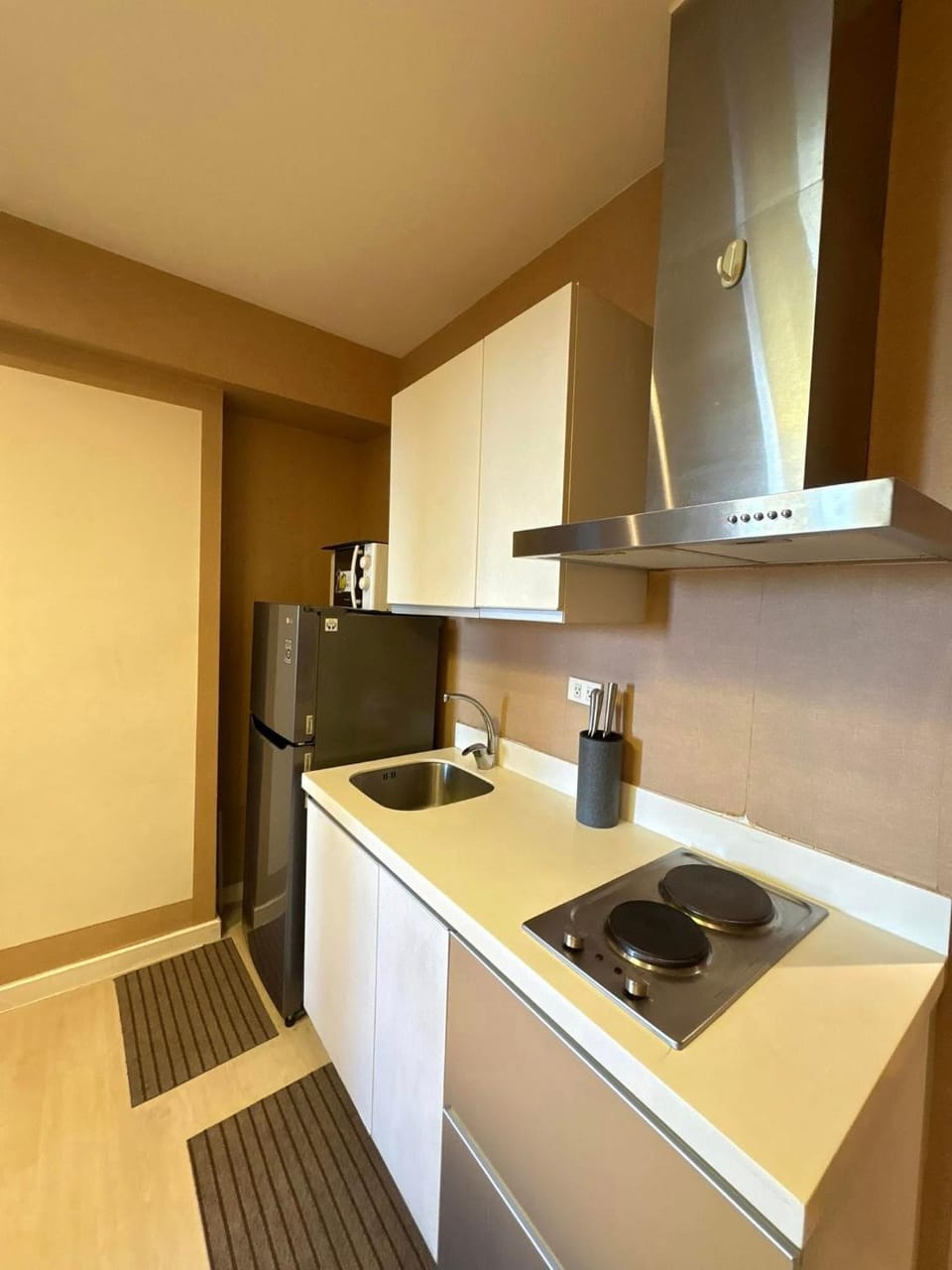 La Casa 543 Bed and Breakfast in Paranaque