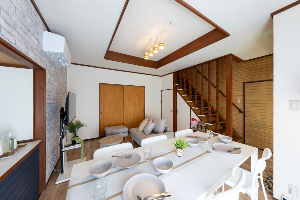 Dining area, air conditioner