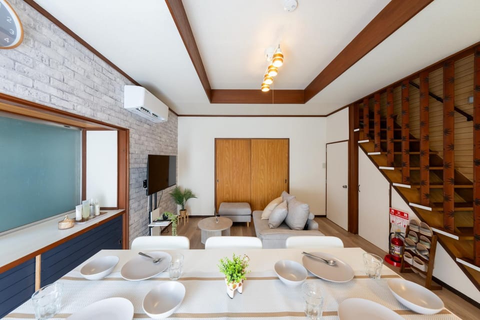 TV and multimedia, Dining area, air conditioner