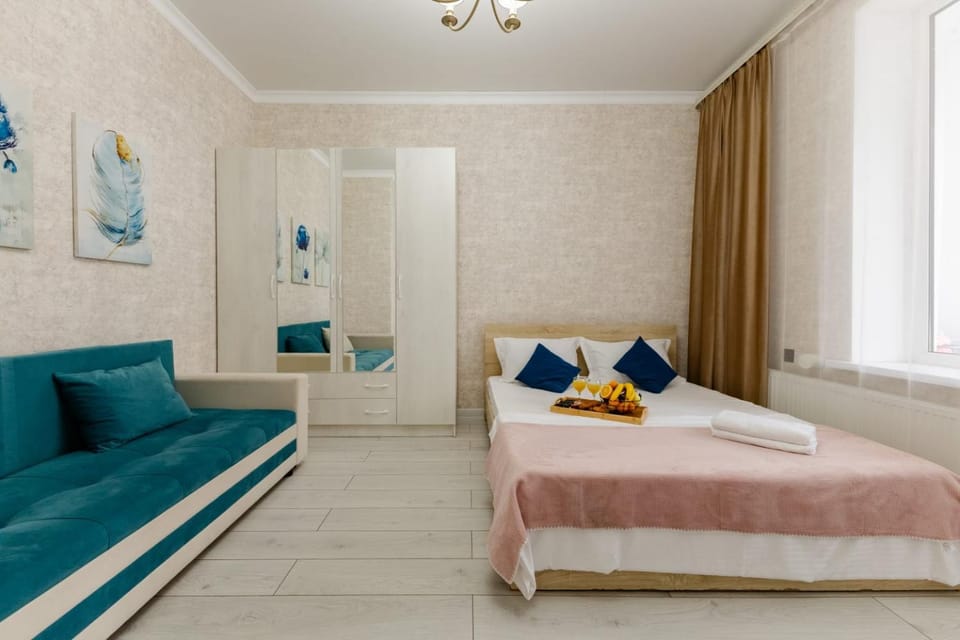 Bed, Living room, Photo of the whole room, Bedroom, towels, wardrobe