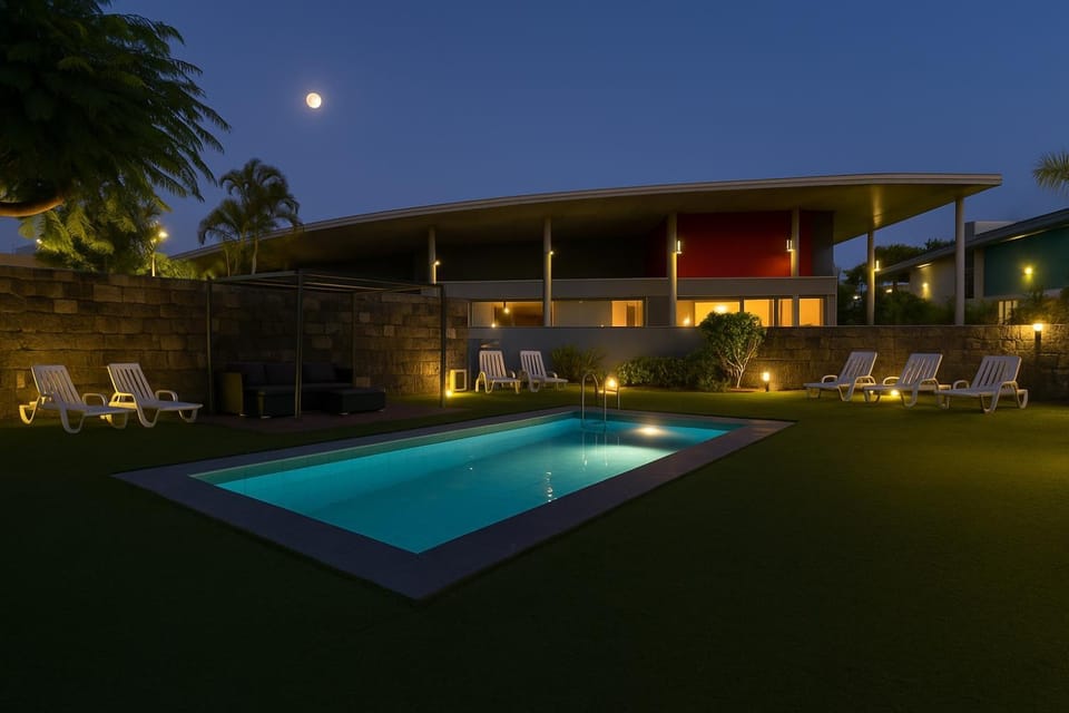 Night, Swimming pool
