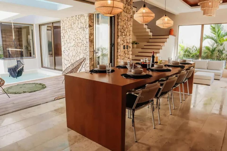 Huge 10BR Luxury Villa complex with Private Pool & Serene Setting Villa in State of Quintana Roo
