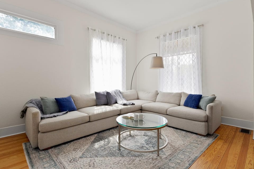 Communal lounge/ TV room, Living room