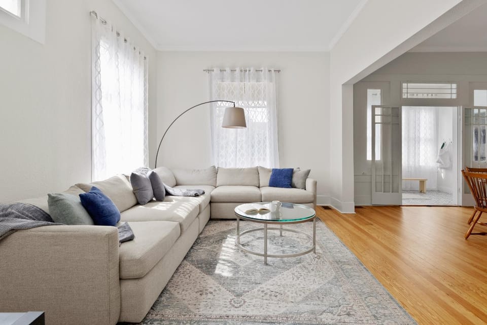 Communal lounge/ TV room, Living room