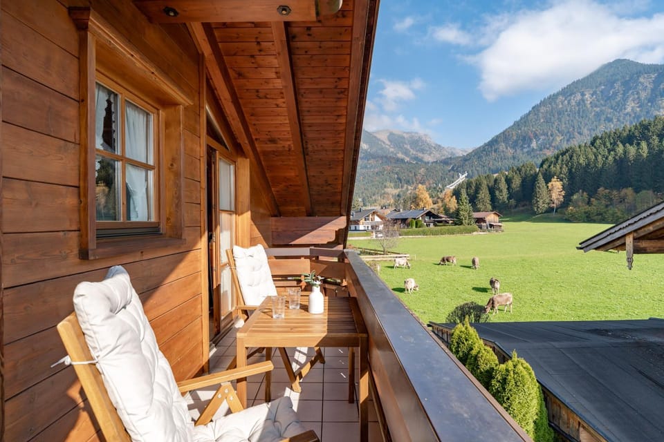 Balcony/Terrace, Seating area, Dining area