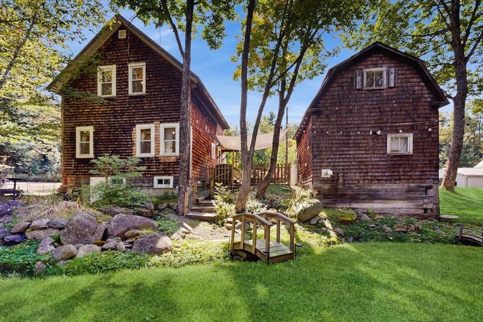 The Hollow House in New Hampshire
