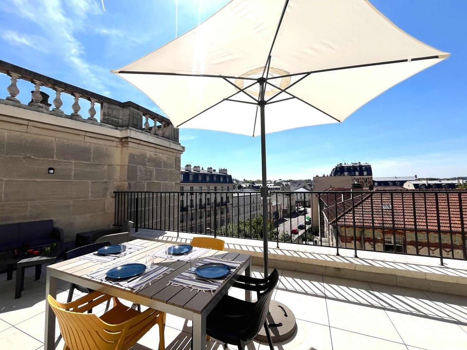 Property building, Patio, Day, View (from property/room), Balcony/Terrace, Balcony/Terrace, Seating area