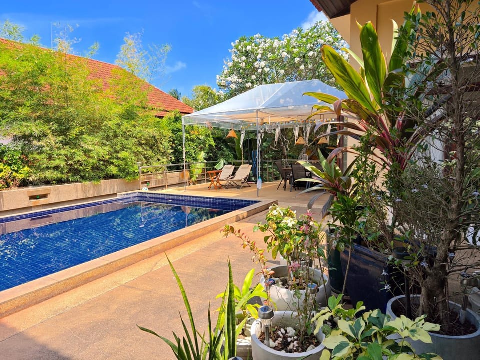 Garden, Garden, Balcony/Terrace, On site, Garden view, Garden view, Area and facilities, Area and facilities, Swimming pool, Inner courtyard view, sunbed
