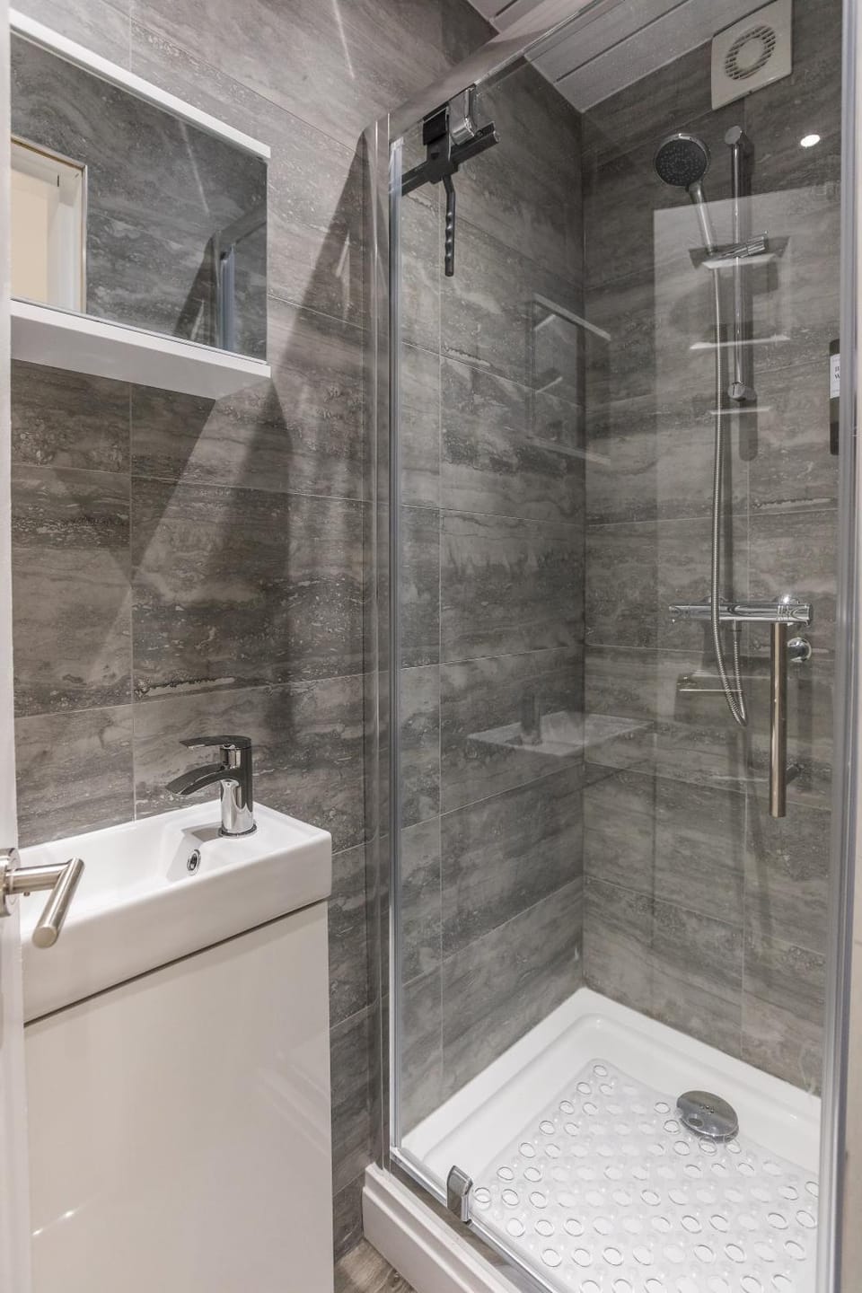Shower, Bathroom, Bath