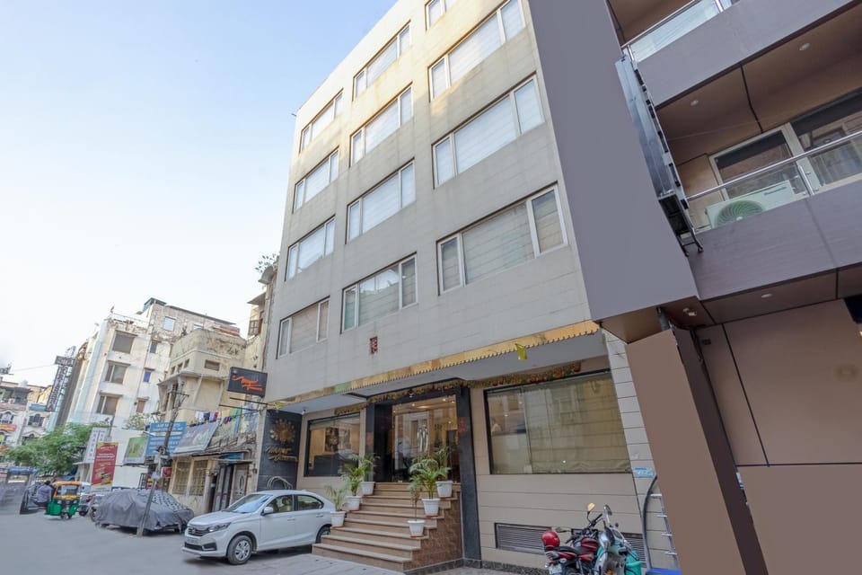 Property building, Location, Parking