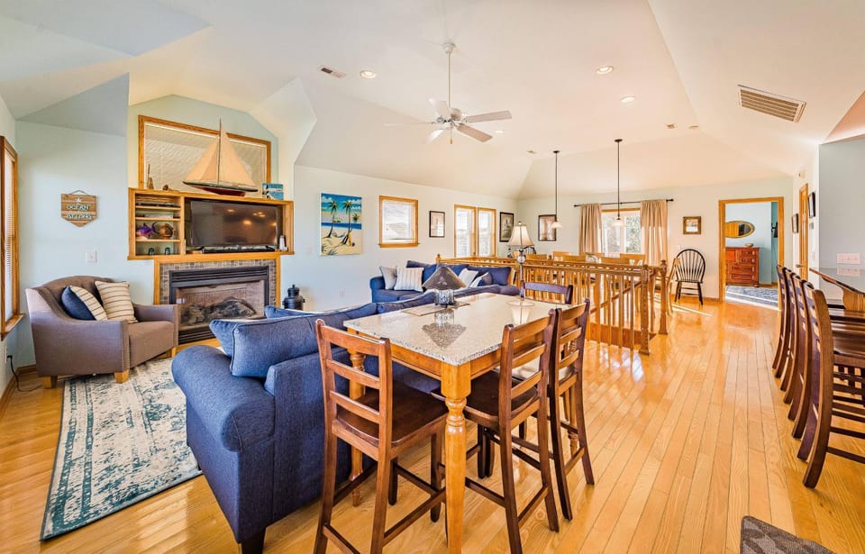 Shore Beats Work II - Corolla, Ocean Sands, 525 Yds to Beach, Oceanside, Pool, Pool Table, Flex Stays House in Corolla