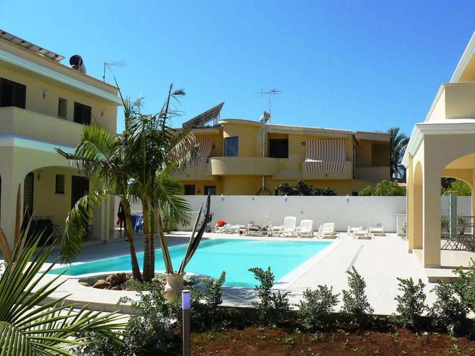 Pool view, Swimming pool, Swimming pool