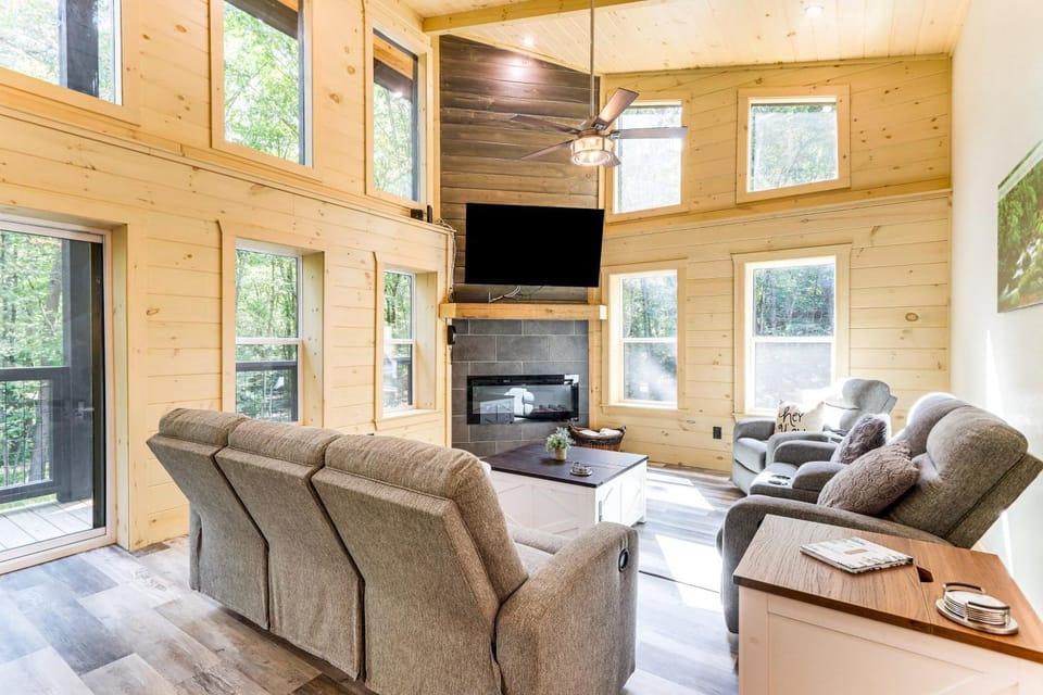 Blue Ridge, Whitewater Rafting, Tubing, Quiet House in Tennessee