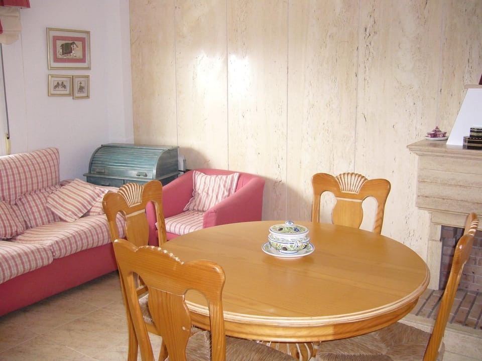 Primer piso de 2 habitaciones en unifamiliar frente al mar Apartment in Ribera Baixa